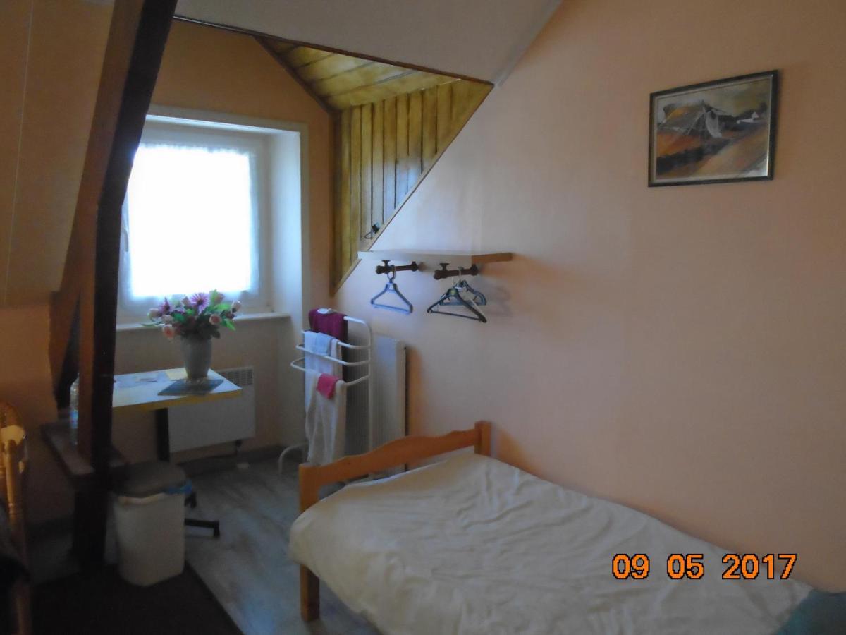 La Mare Aux Fees Bed & Breakfast Huelgoat Eksteriør bilde